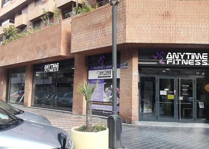 Angel Guimera & Breakfast * Βαλένθια