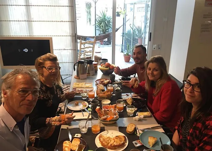 Angel Guimera & Breakfast * Βαλένθια