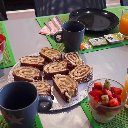 Bed & Breakfast Angel Guimera & Breakfast